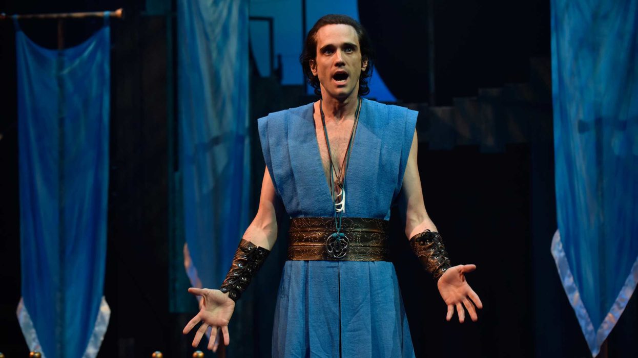 pericles-john-production-photo